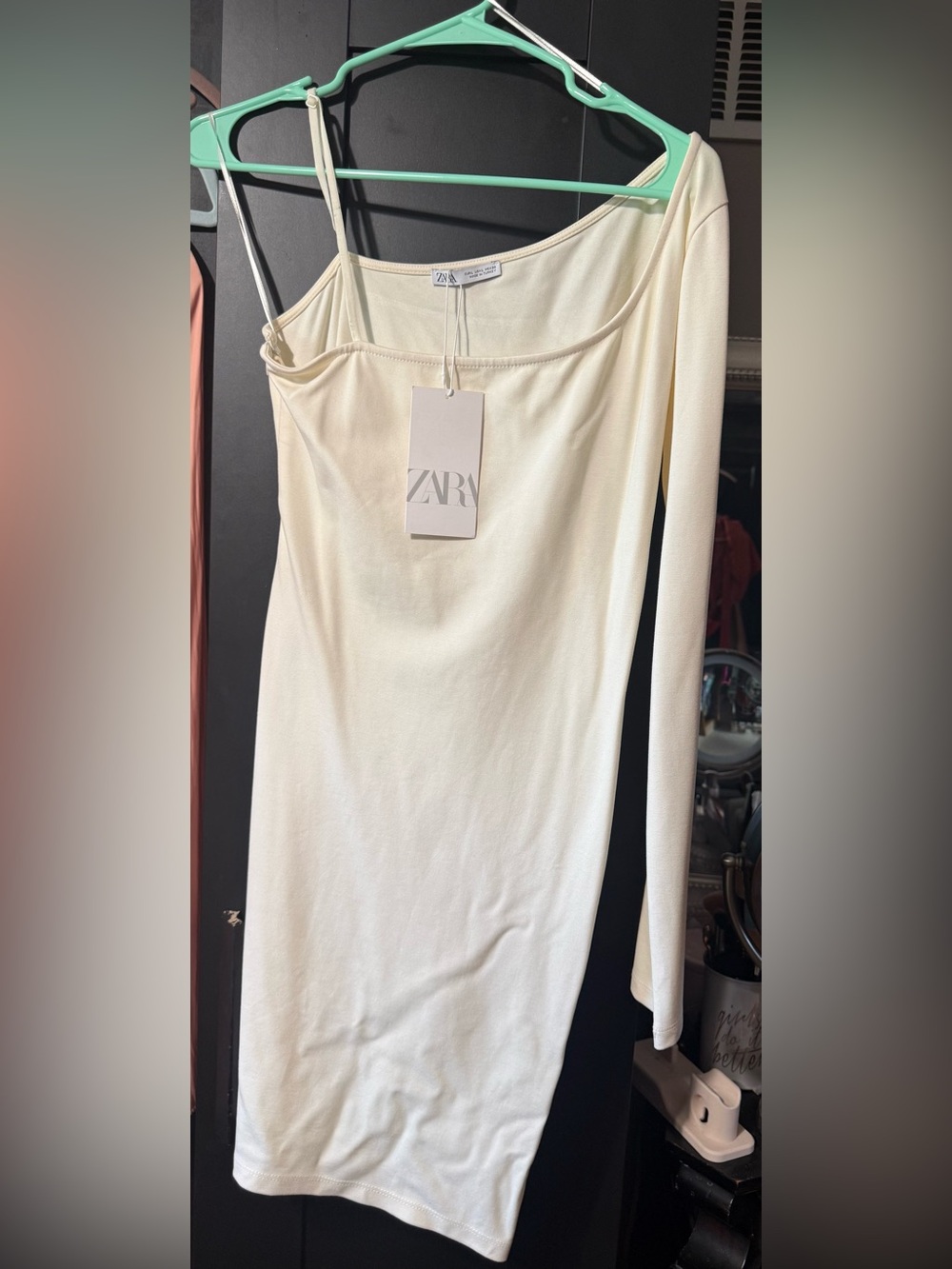 Zara Off-Shoulder Cream One-Shoulder Bodycon Dress